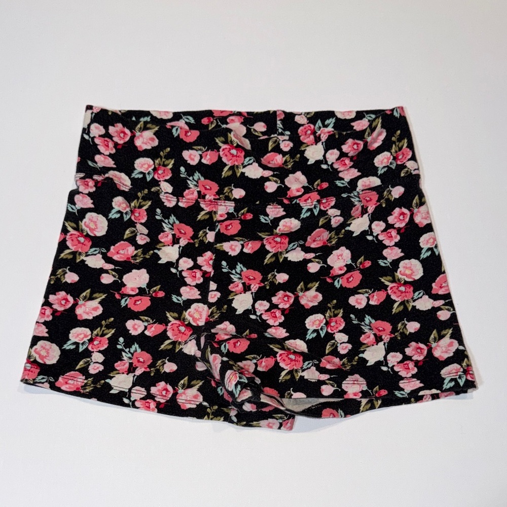 Floral High Waist Women's Shorts - Black and Pink